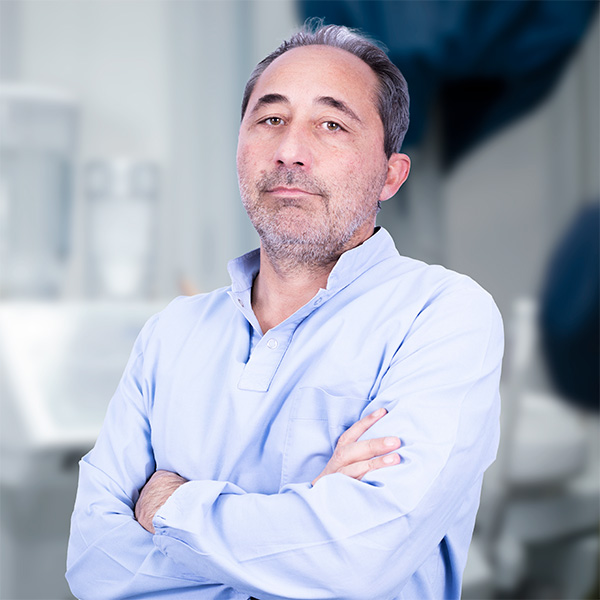 Dr. Stefano Massari